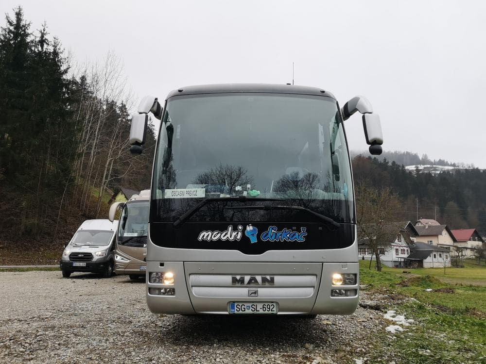Modri Dirkač