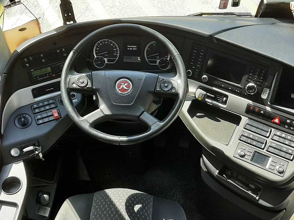 avtobusni_prevozi_vecjih_skupin__16_